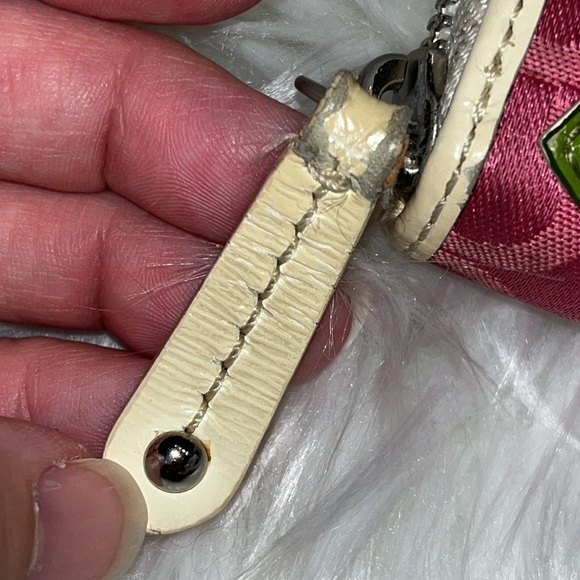 Coach Op Art Floral Appliqué Pink Canvas VTG wallet - Picture 7 of 15